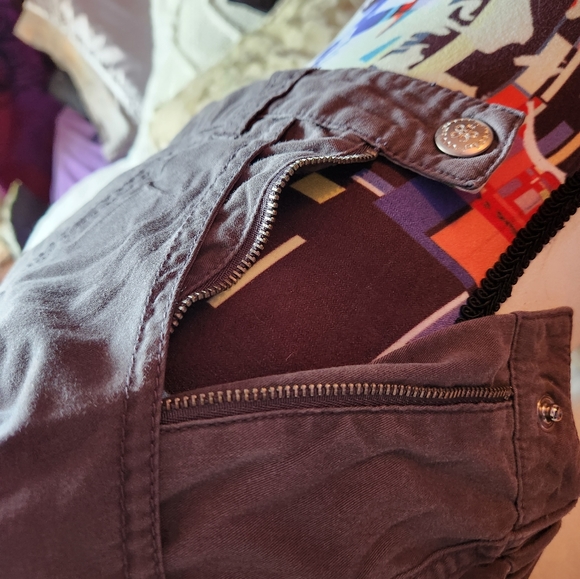 Koi scrub bottoms - Picture 5 of 7